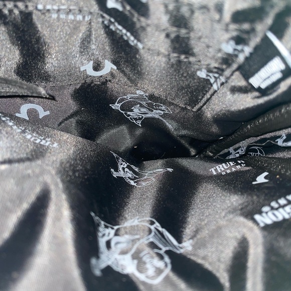 True religion cross body bag UNISEX - Picture 4 of 5